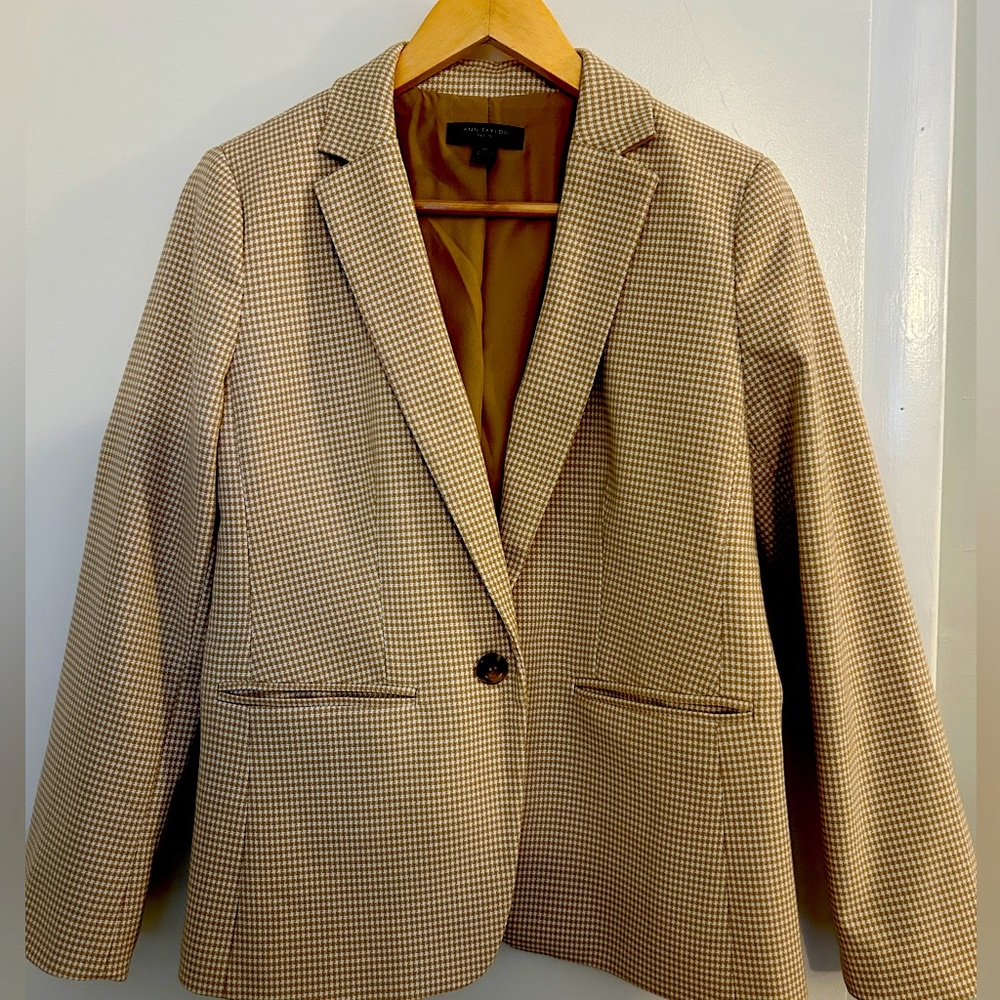 Ann Taylor Houndstooth Blazer- Excellent Condition - Size 6P